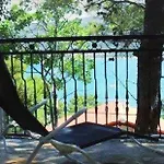 In Karin Gornji With Sea View, Balcony, Air Conditioning, Wi-fi Apartment *