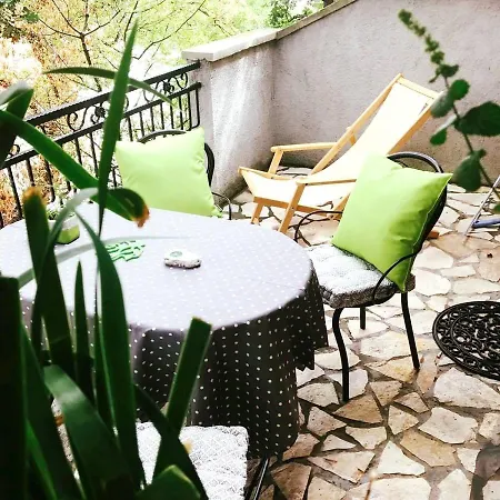 In Karin Gornji With Sea View, Balcony, Air Conditioning, Wi-fi Apartament *