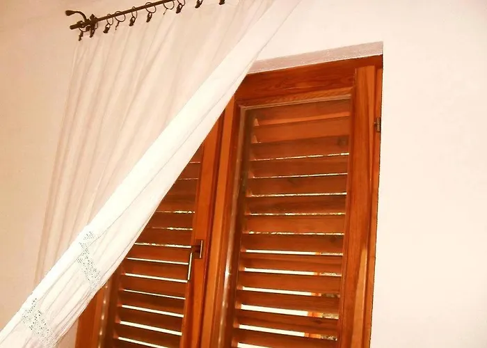 Апартаменты In Karin Gornji With Sea View, Balcony, Air Conditioning, Wi-fi *