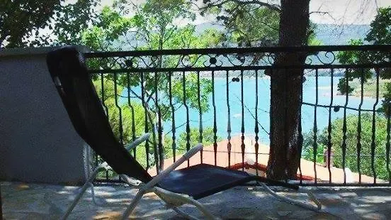 In Karin Gornji With Sea View, Balcony, Air Conditioning, Wi-fi Апартаменты *