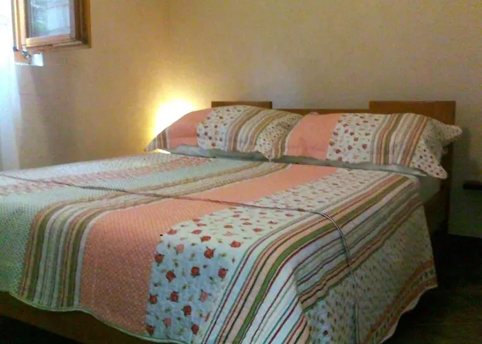 In Karin Gornji With Sea View, Balcony, Air Conditioning, Wi-fi *